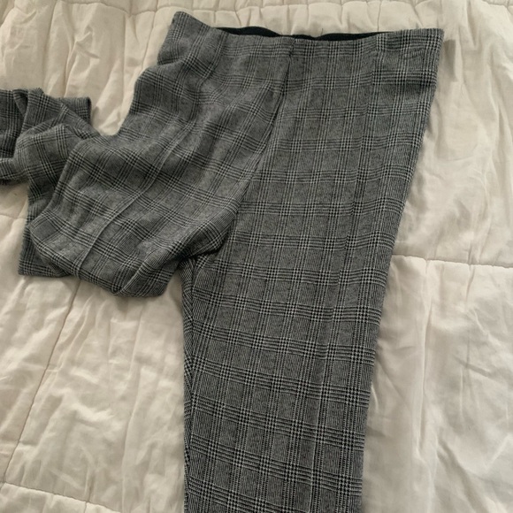 Zara Basic Pleated Legging Trouser - Picture 1 of 4